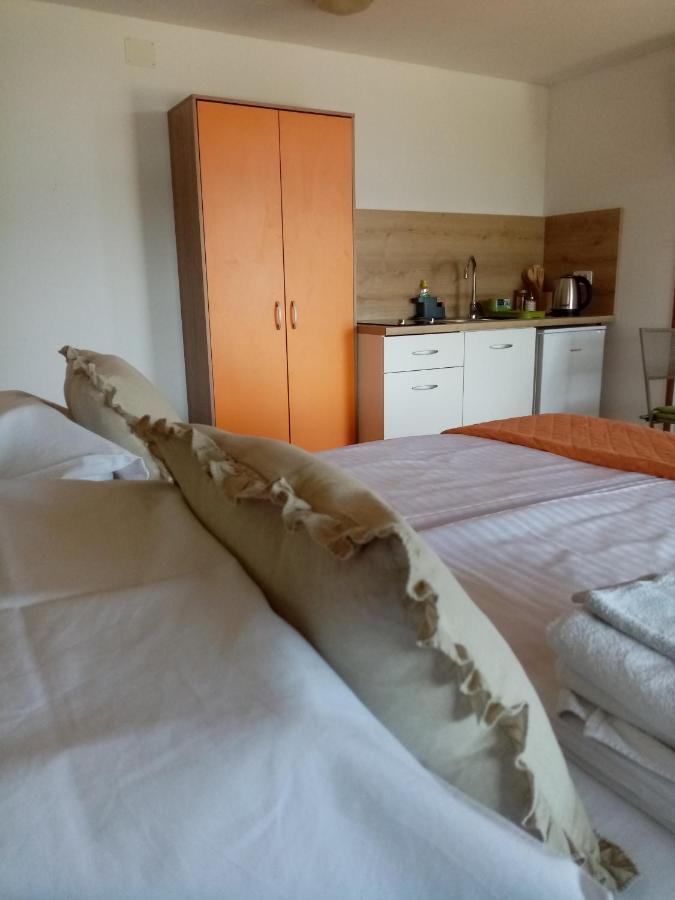 Studio Apartman Bel Vedere Motovun Exteriér fotografie
