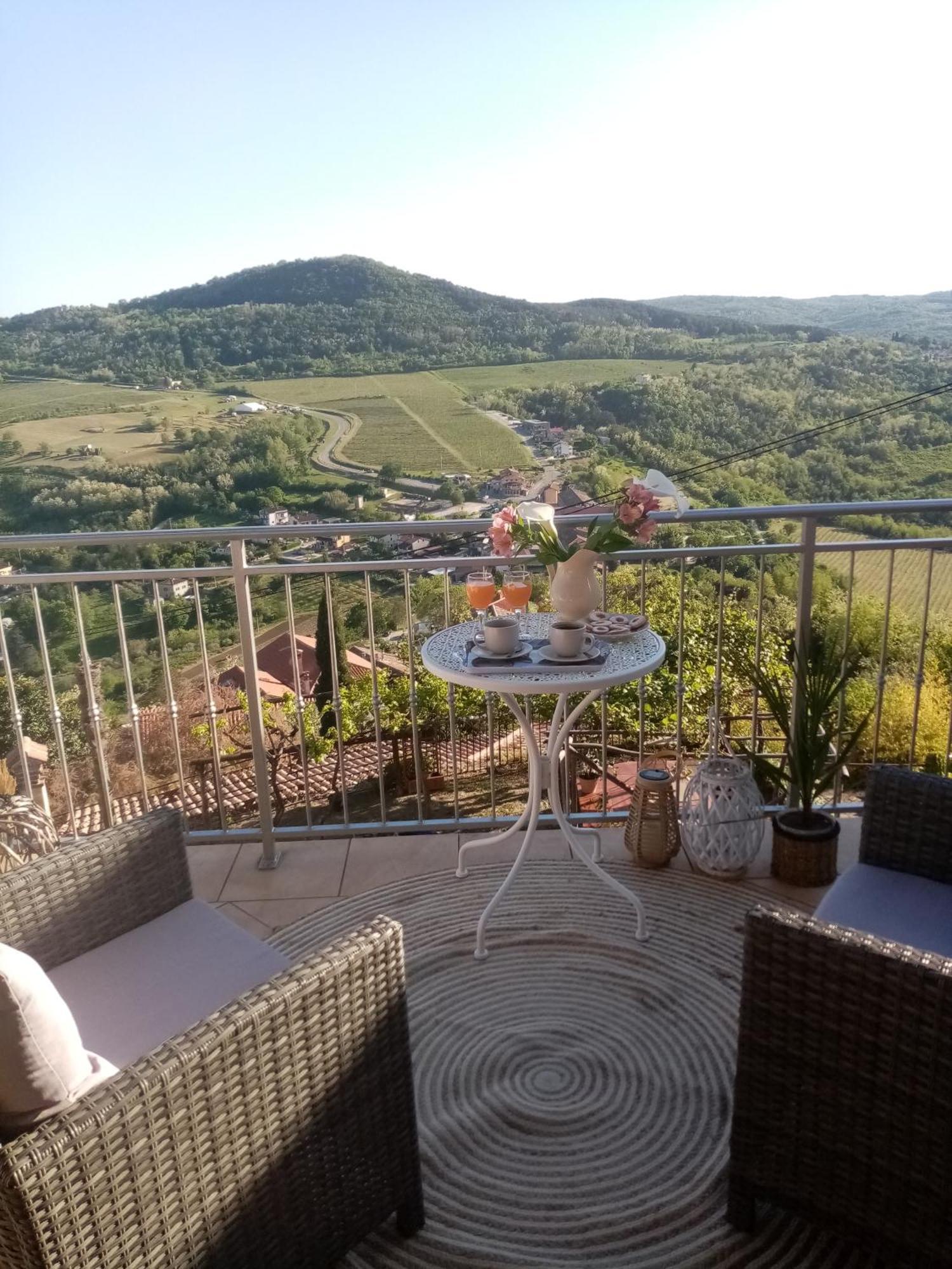 Studio Apartman Bel Vedere Motovun Exteriér fotografie